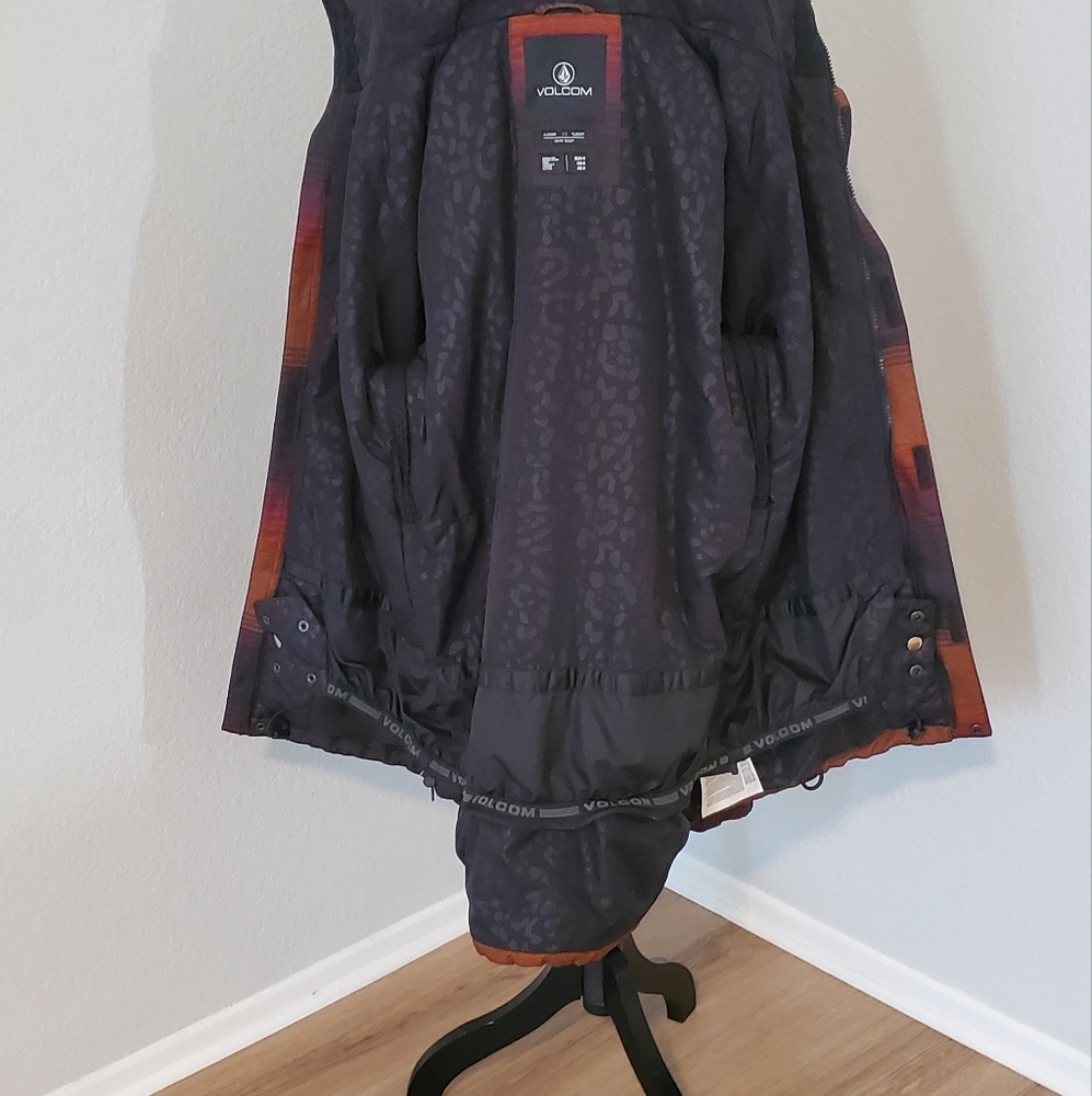 Volcom Jacket - Picture 5 of 9